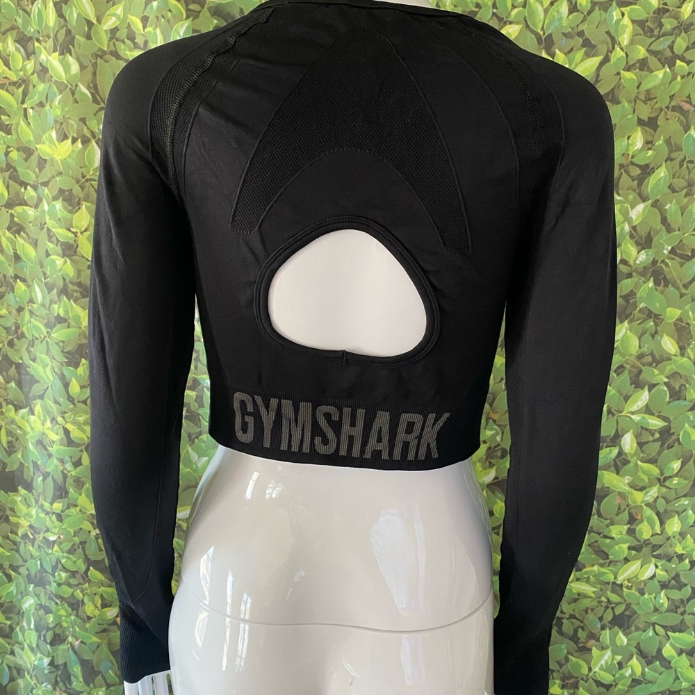 Gymshark Long Sleeve Crop Top